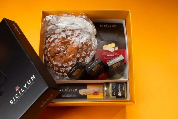 Caja de regalo de Navidad "clásica" con 7 productos sicilianos de alta calidad, sicilyum