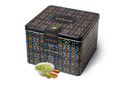 Panettone con crema de pistacho de sicilia y cubierta de chocolate negro, sicilia, 1 kg
